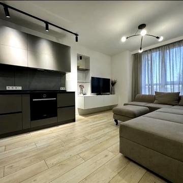 Ділова вул. (Димитрова), 2-Б