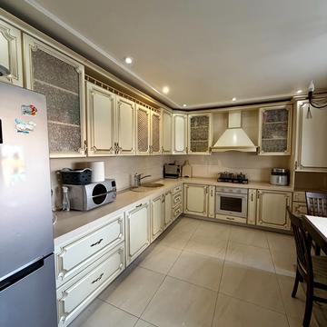 Відінська вул., 5В