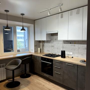 Миколи Міхновського бульв. (Дружби народів), 10-А