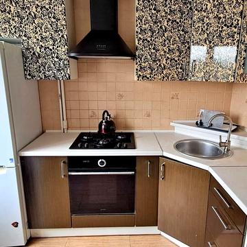 Набережна Перемоги вул., 134