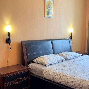 Петра Григоренка просп., 28