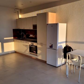 Ревуцького вул., 40-Б