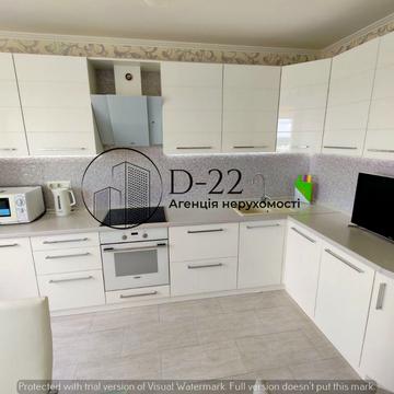 Юрія Поправки вул. (Миколи Лебедєва), 14