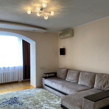 Крутогірний узвіз (Рогальова), 9