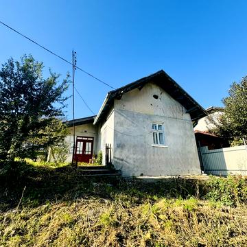 Підзамче вул.