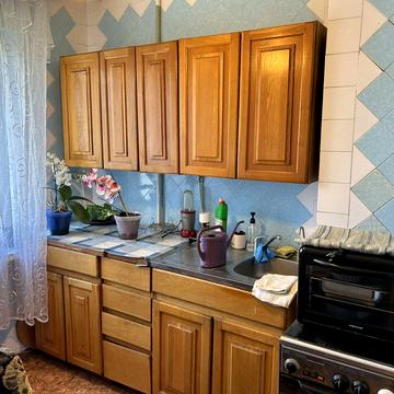 Владислава Бувалкіна вул. (Бочарова Генерала), 40