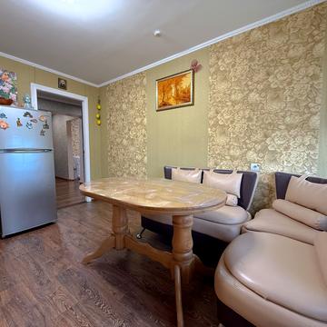 Київська вул., 106а