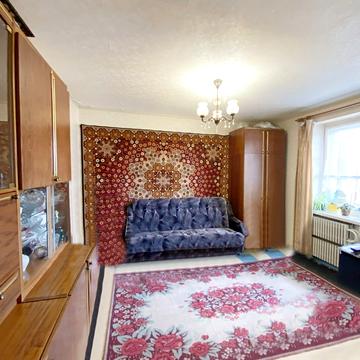 Євгена Мельнікова вул., 1