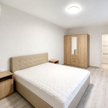 Ревуцького вул., 40-Б