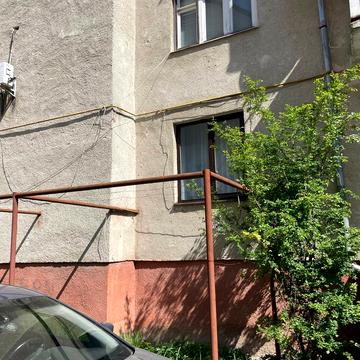 Івана Котляревського вул., 12А