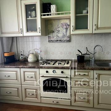 Деміївська вул., 55
