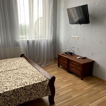 Новоолександрівська вул., (Будинок 7)