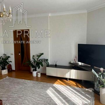 Миколи Бажана просп., 16