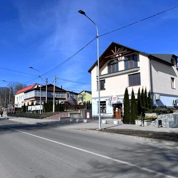 Торгова вул., 1А