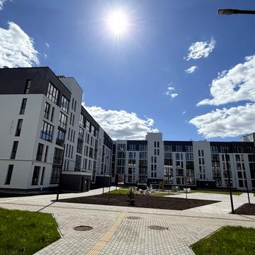 Надійна вул., (Будинок 1)