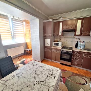 Незалежності вул., 146