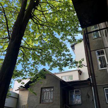 Шпитальна вул., 7