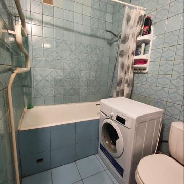 Садовий проїзд, 6