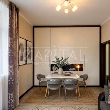 Заньковецької вул., 5/2