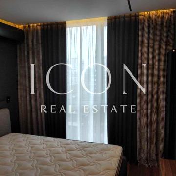 Салютна вул., (Будинок 02301-02303)