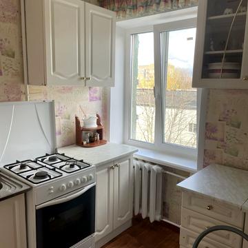 Незалежності вул. (Титова), 20