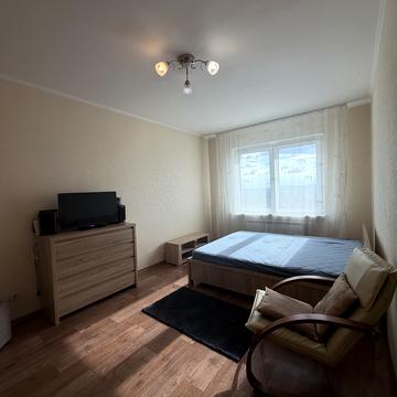 Григорія Ващенка вул., 5