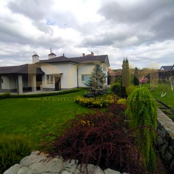 Яблунева, 17