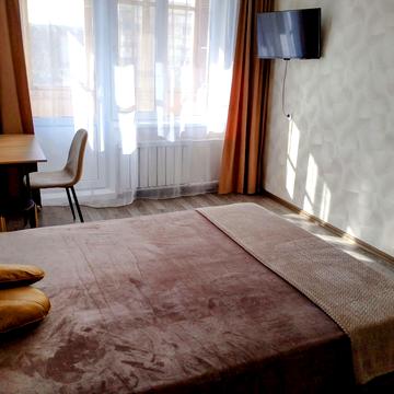 Дністровська вул., 19