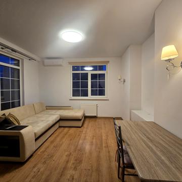 Михайла Максимовича вул. (Онуфрія Трутенка), 26