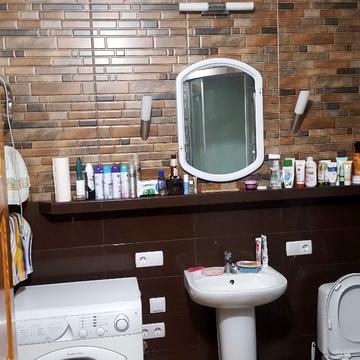 Академіка Глушкова просп., 9-Д