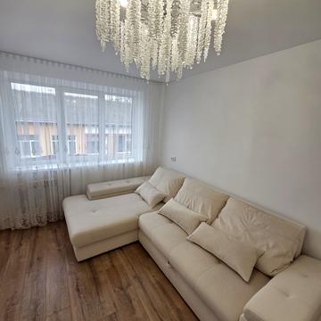 Віталія Мерінова вул., 19