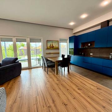 Балканський пров., 5А