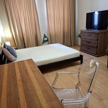 Пантелеймона Куліша вул., 33