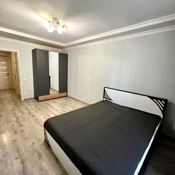 Юлії Здановської вул. (Ломоносова), 36-В