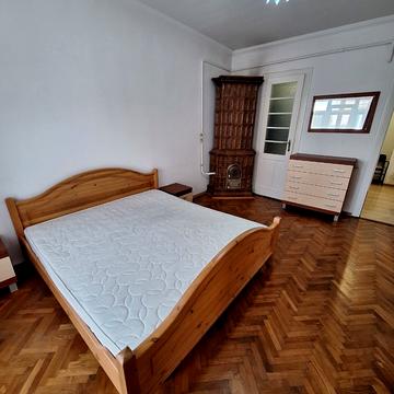 Мирона Кордуби вул., 8