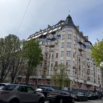 Григорія Сковороди вул., 6