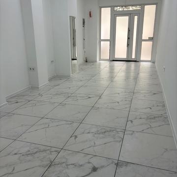 Незалежності вул., 148а