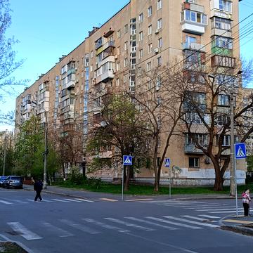 Краківська вул., 18