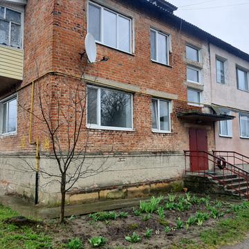 Європейська вул., 10