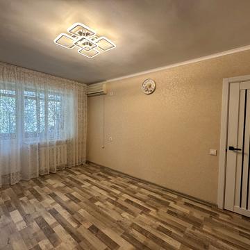 Варненська вул., 17/2