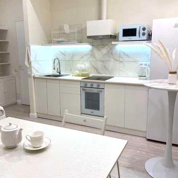 Юрківська вул., 37