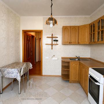Вацлава Гавела бульв. (Івана Лепсе), 34-Б