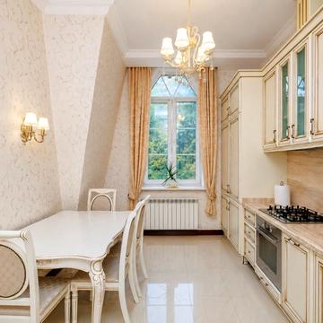 Кожумяцька вул., 16б