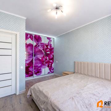 Героїв Небесної Сотні просп., 40/1