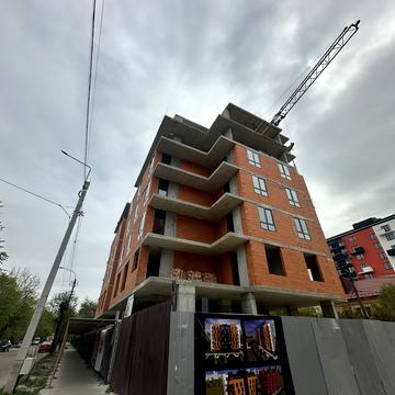 Слави Стецько вул., (Будинок)