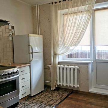 Лариси Руденко вул., 10-В