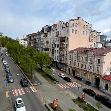 Антоновича вул. (Горького), 10