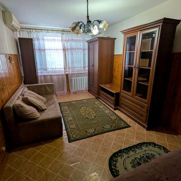 Івана Миколайчука вул. (Серафимовича), 5