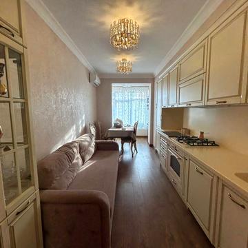 Софіївська вул., 15