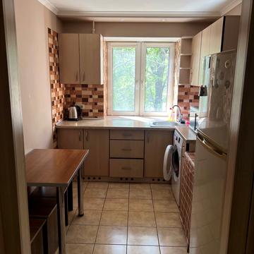 Кропивницького вул., 24/26